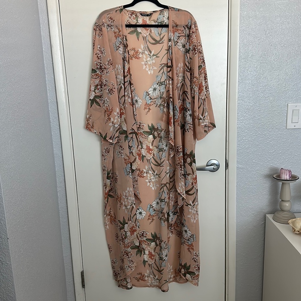 Nude Floral Kimono